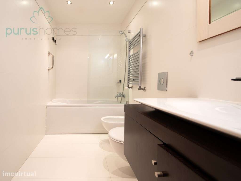 Apartamento T4 Dúplex na Zona Histórica de Aveiro-13