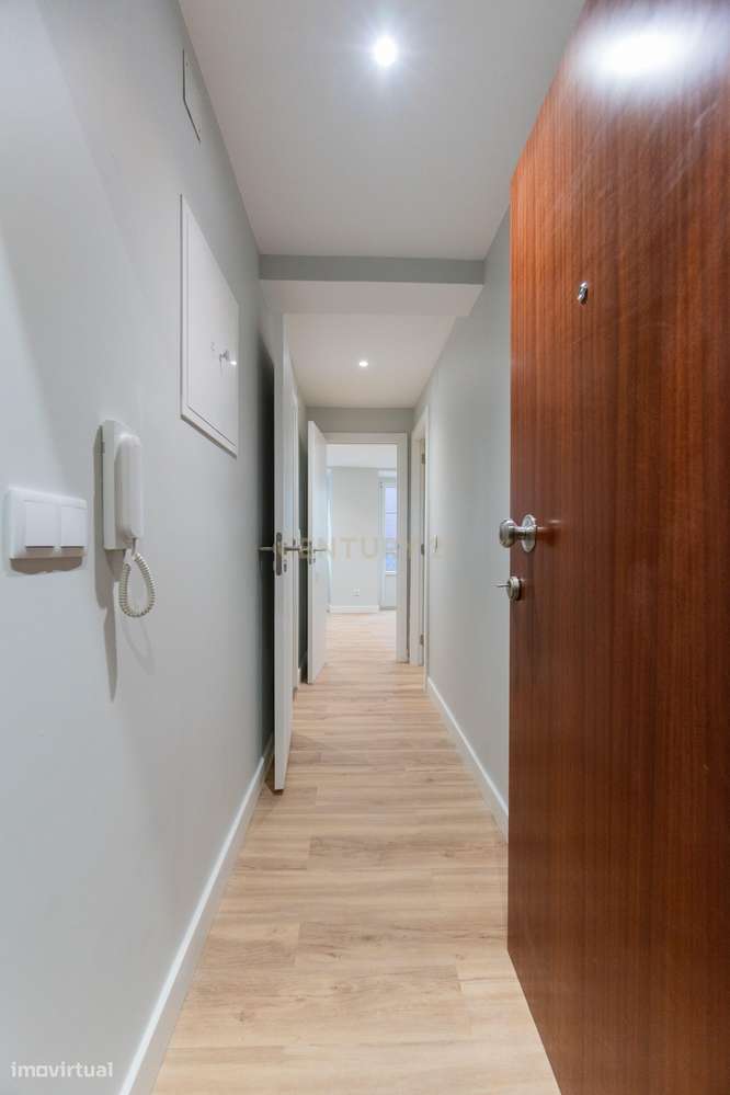 Prédio remodelado na Baixa de Setúbal – uma oportunidade única-32