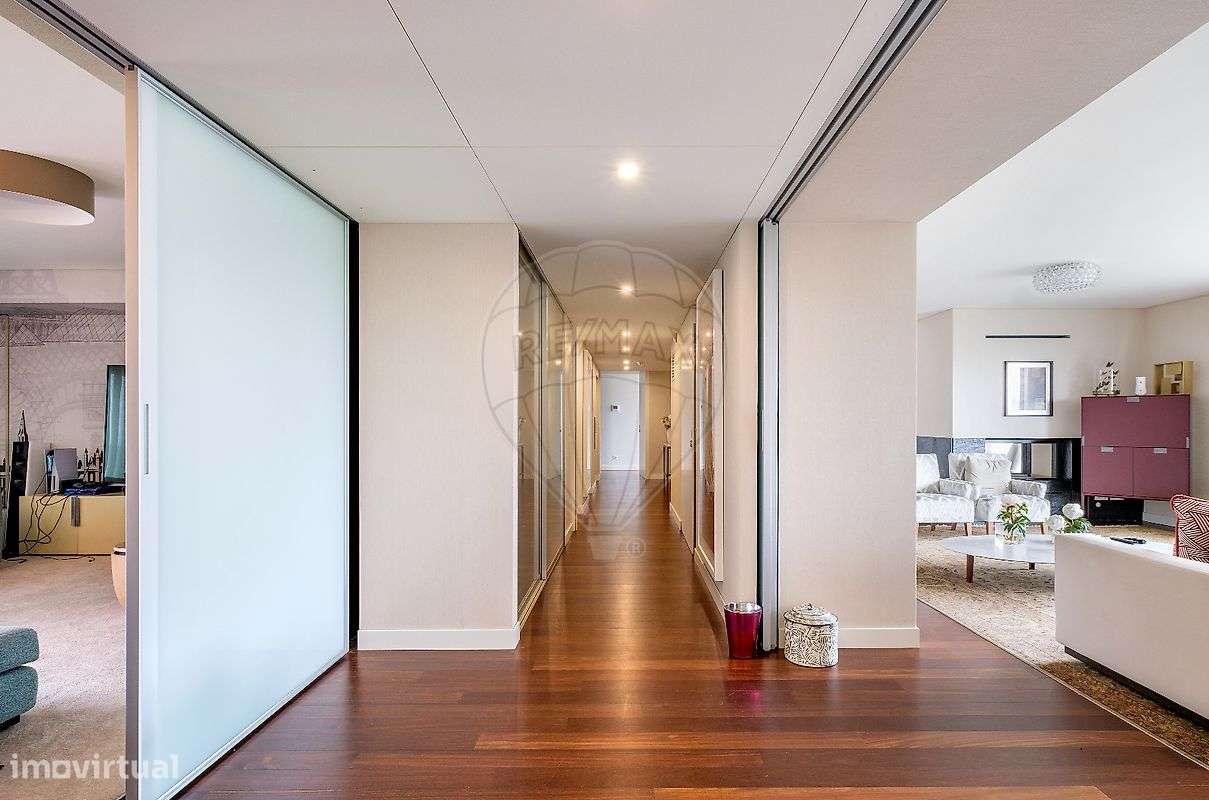 Apartamento T6 para venda - Grande imagem: 2/44