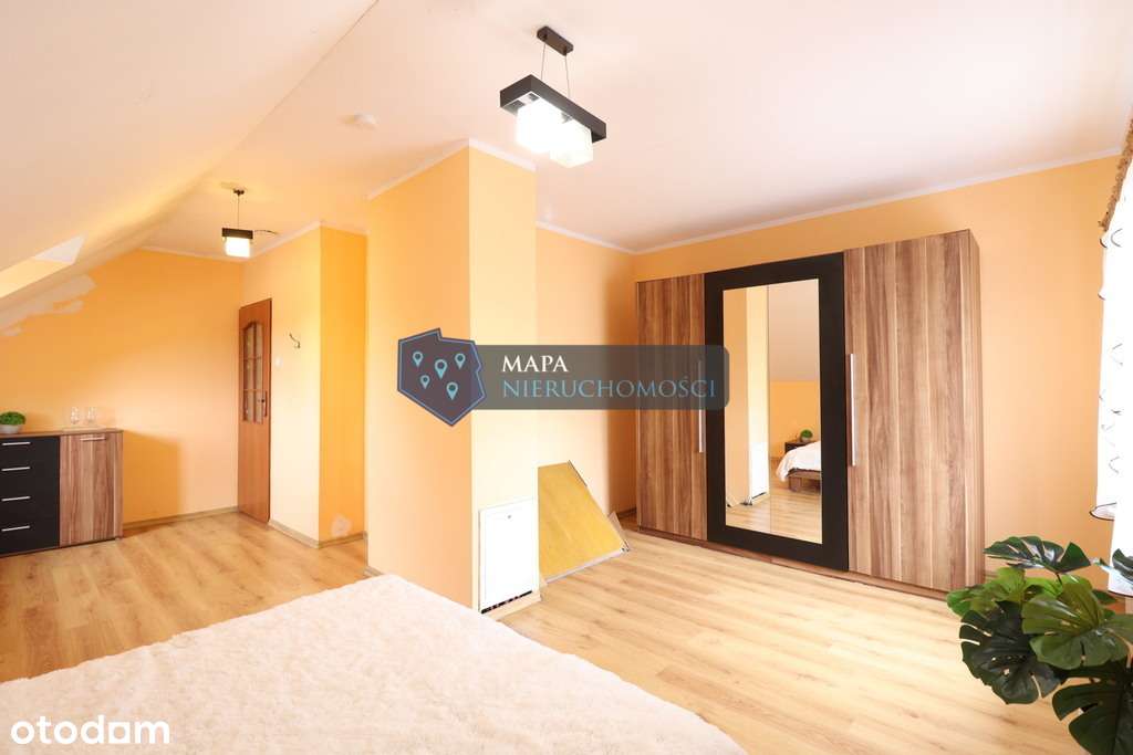 Dwurodzinny dom za miastem z fotowoltaiką - Pełny obrazek: 5/17