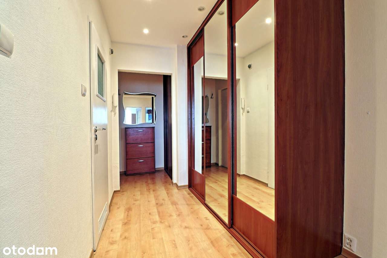 Komfotrowe i wyposażone mieszkanie z balkonem - Pełny obrazek: 4/7