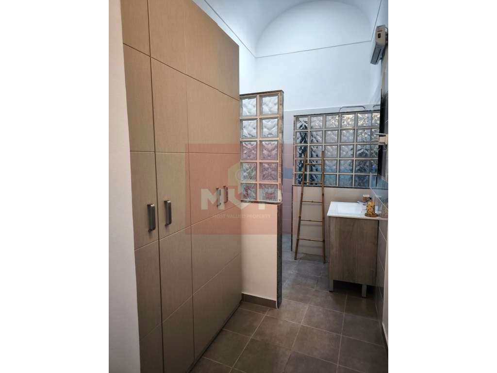 Moradia T2 no centro da Fuseta - Grande imagem: 5/34