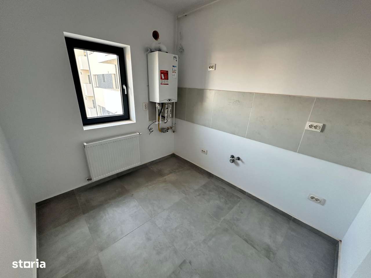 AP. 2 CAMERE - INDEPENDENTEI, MUTARE IMEDIATA, BUCATARIE INCHISA, COMI-1