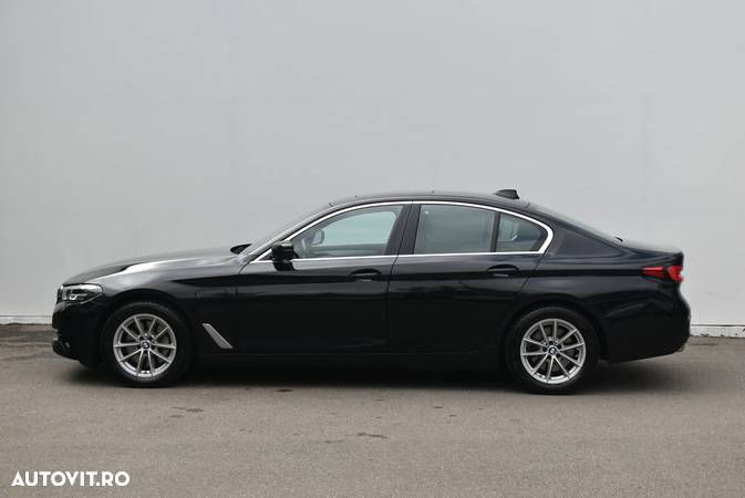 BMW Seria 5 530e Aut. - 2