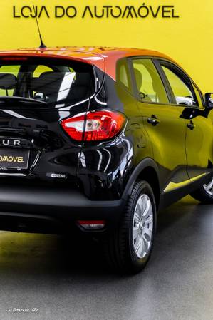 Renault Captur 1.5 dCi Exclusive EDC - 33