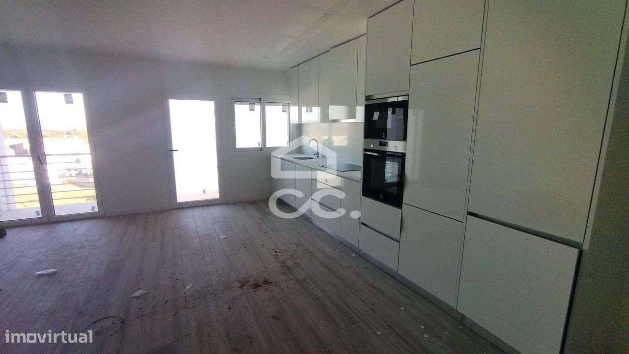 Apartamento tipo T-2 no centro da Vila de Pataias.-7