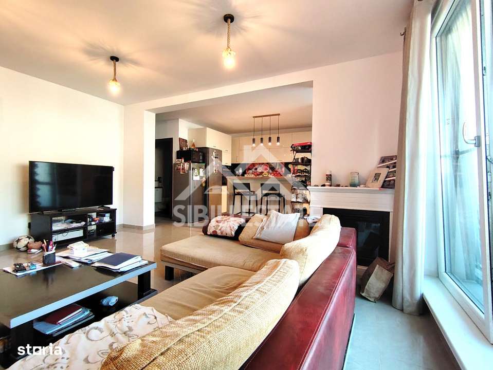 Casa la pret de apatrament 4 camere 2 bai - Imagine principală: 4/16