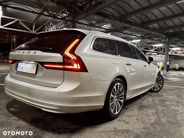 Volvo V90 D4 AWD Momentum Pro - 11