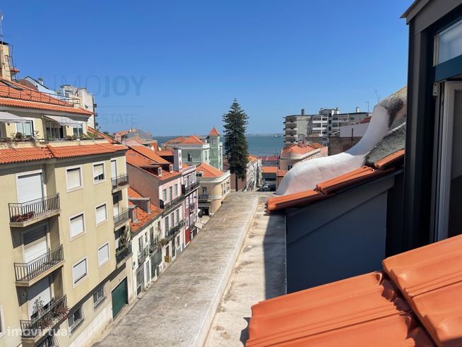 Apartamento T2 na Graça, Lisboa-5