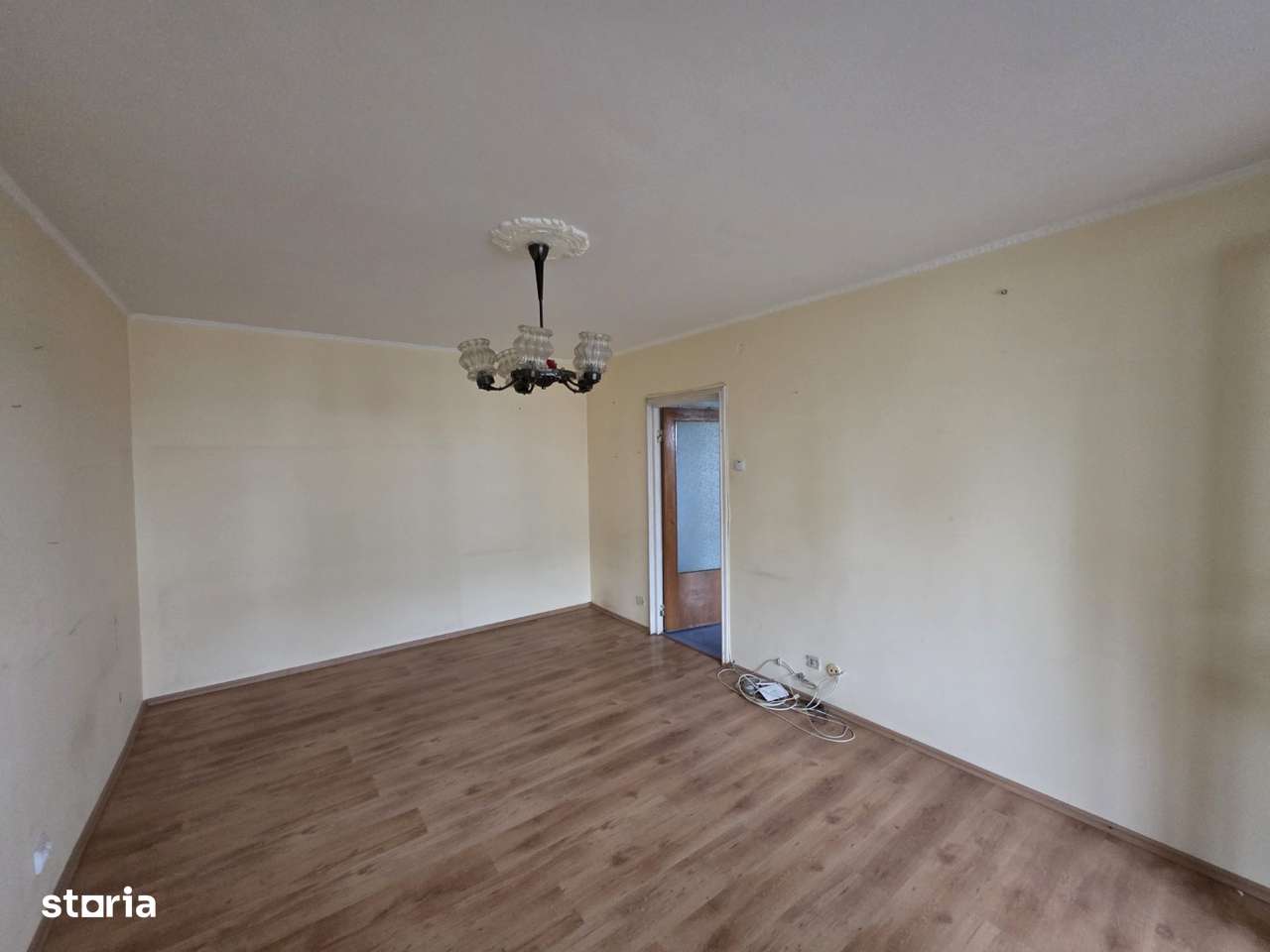 Jean Steriadi, 5 minute metrou 1 Decembrie 1918, bloc reabilitat, - Imagine principală: 4/14