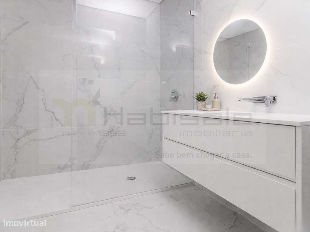 T3 com box e 3 wcs em Santo António dos Cavaleiros - Grande imagem: 5/12