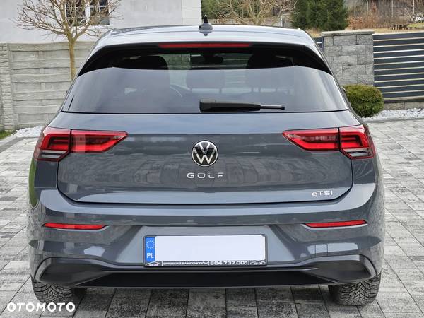 Volkswagen Golf VIII 1.5 eTSI EVO Style DSG - 10