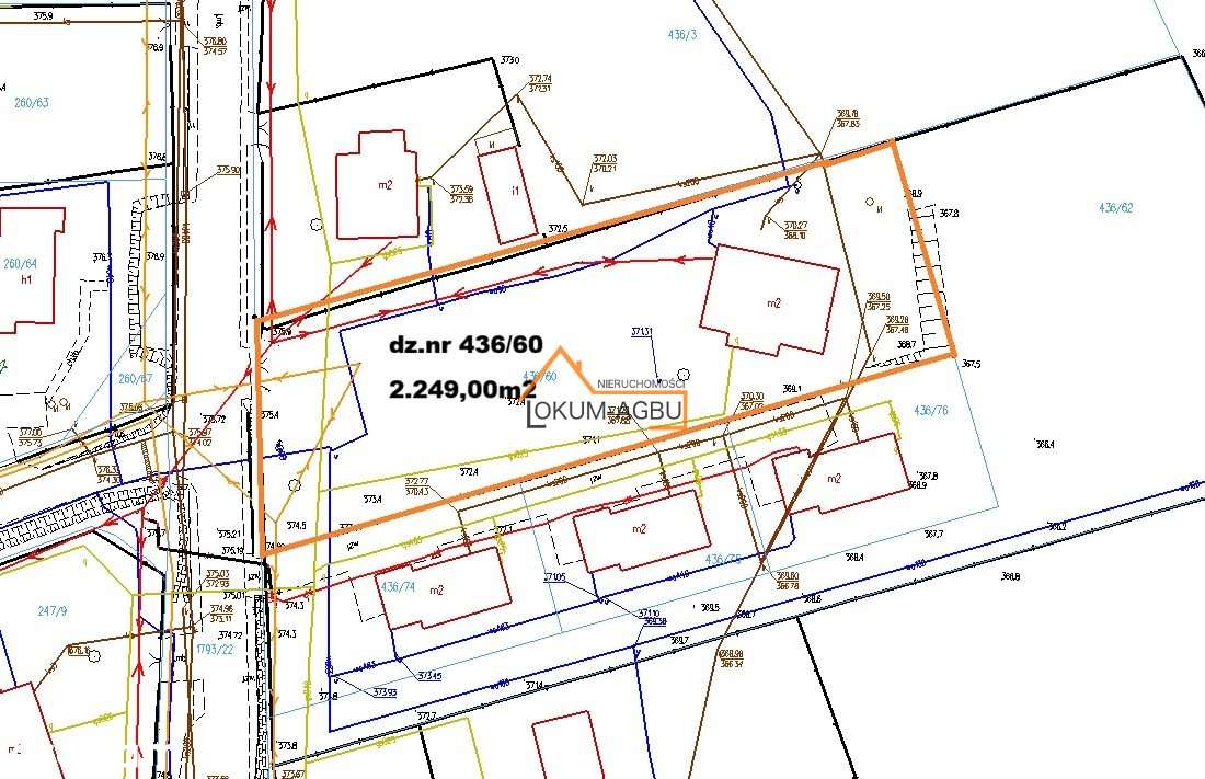 Willa na obrzeżu kompleksu leśnego.-6