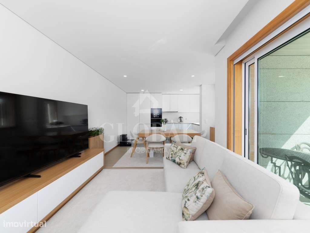 APARTAMENTO T1 FURADOURO (CONDOMÍNIO PRIVADO)-1