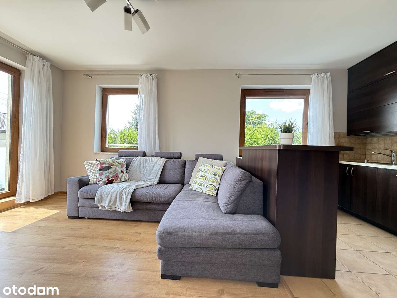 Duży Taras, Maślice przy lesie i zieleni-1