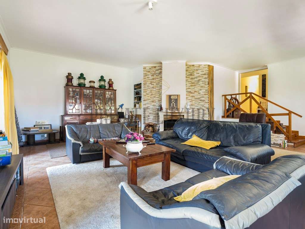 Quinta das Rolas T3+2 em Alcabideche com lote de 1856 m2 - Grande imagem: 5/25