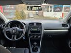 Volkswagen Golf - 6