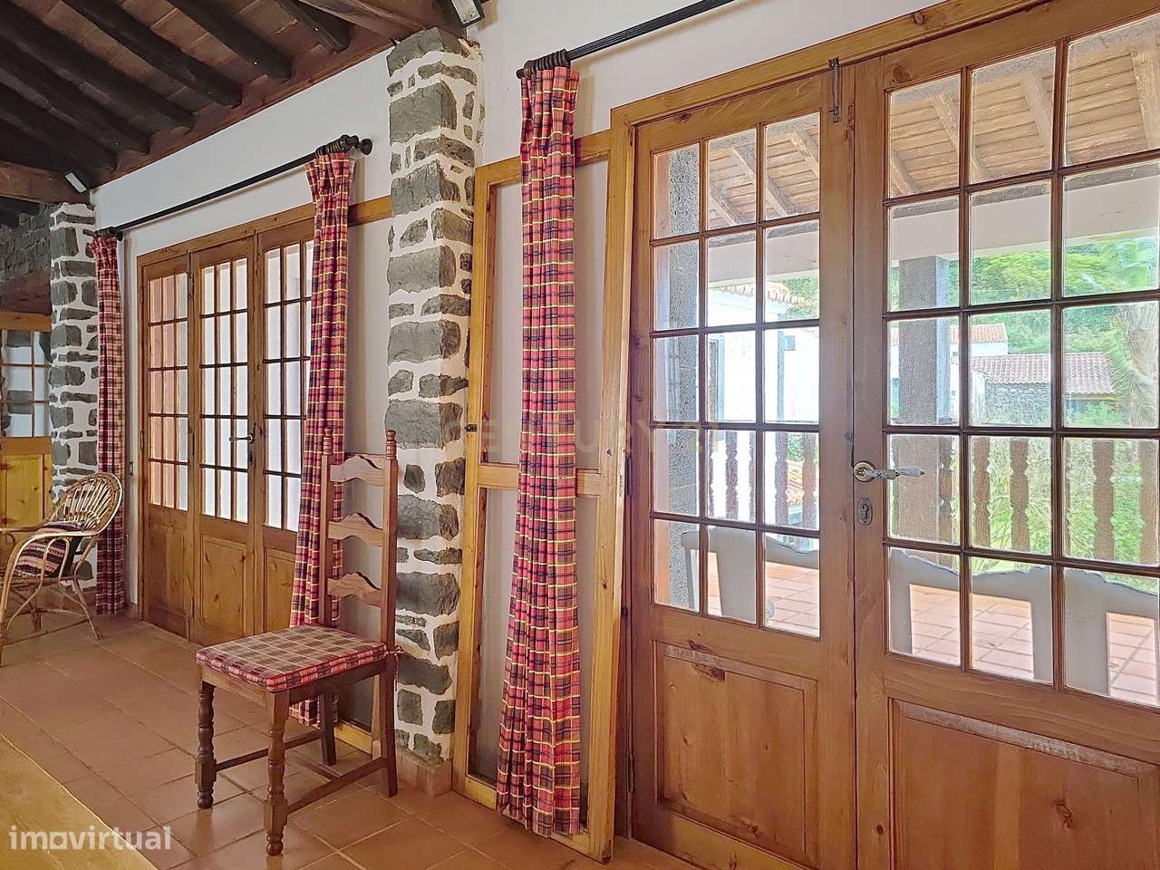 Acolhedora Moradia Rústica T3+1 na Fajã Grande, Ilha das Flores - Grande imagem: 5/38