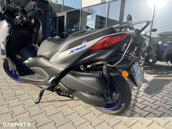 Yamaha X-max - 5