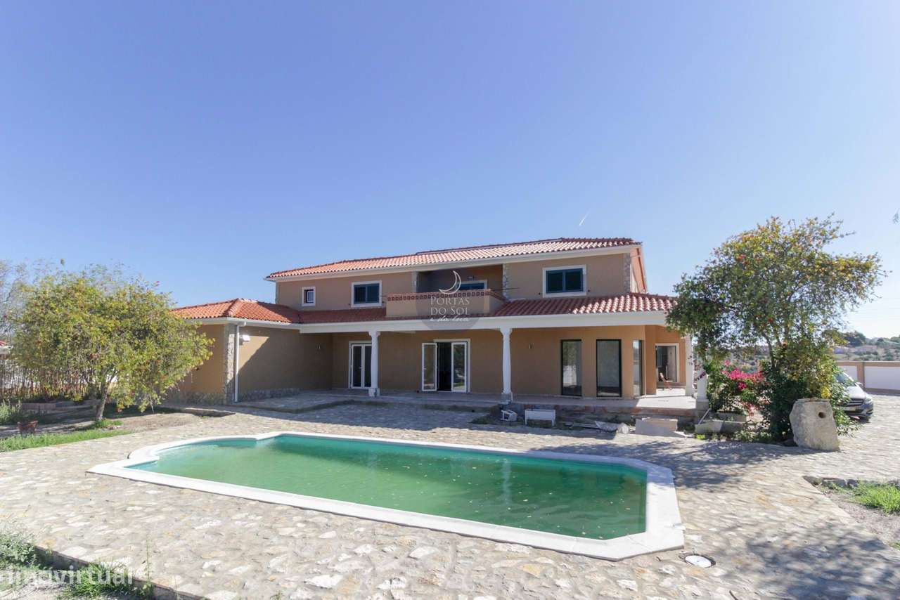 Quinta de 13.850 m2 c/ 9 Quartos, Piscina e Vista. - Grande imagem: 4/52