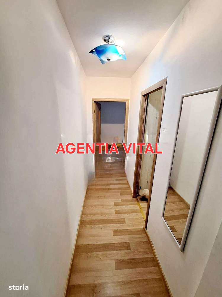 Apartament 3camere Craiovita p/4 cu centrala, mobilat - Imagine principală: 4/7