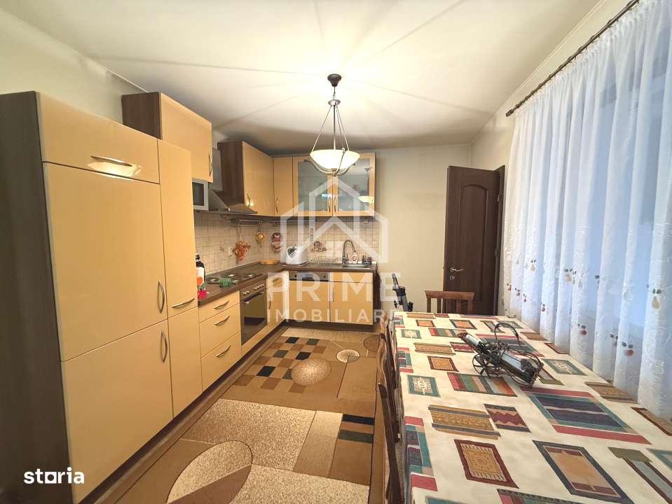 Casa de vanzare cu Smart Home, panouri solare si teren generos de 1.30 - Imagine principală: 2/19