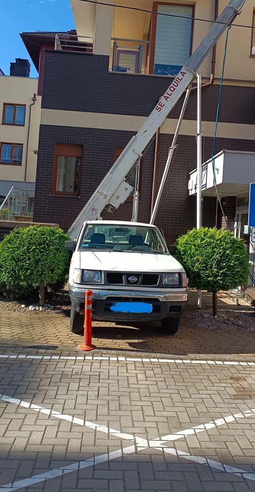 Nissan Navara 2001
