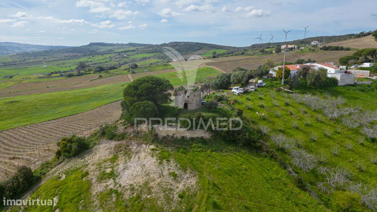 Terreno Urbano com Ruína de Moinho - Alenquer - Grande imagem: 5/21