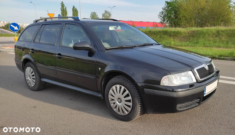 Skoda Octavia 1.8T Tour Business - 6