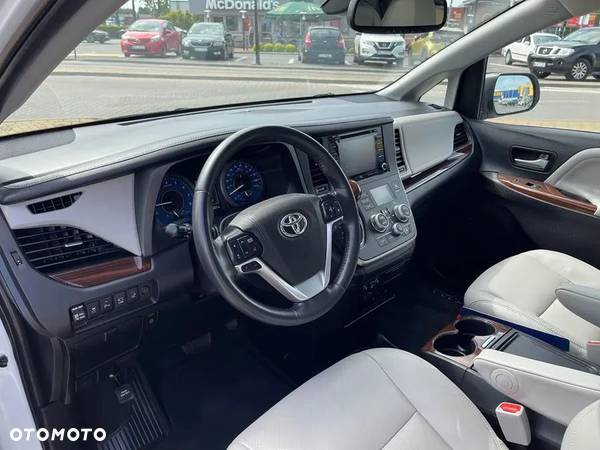 Toyota Sienna 3.5 V6 Limited AWD - 24