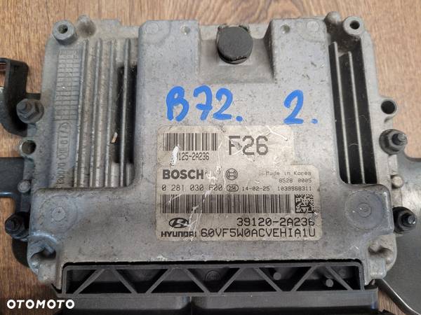 HYUNDAI I40 1.7 CRDI KOMPUTER SILNIKA STEROWNIK 39120-2A236 0281030600 - 3