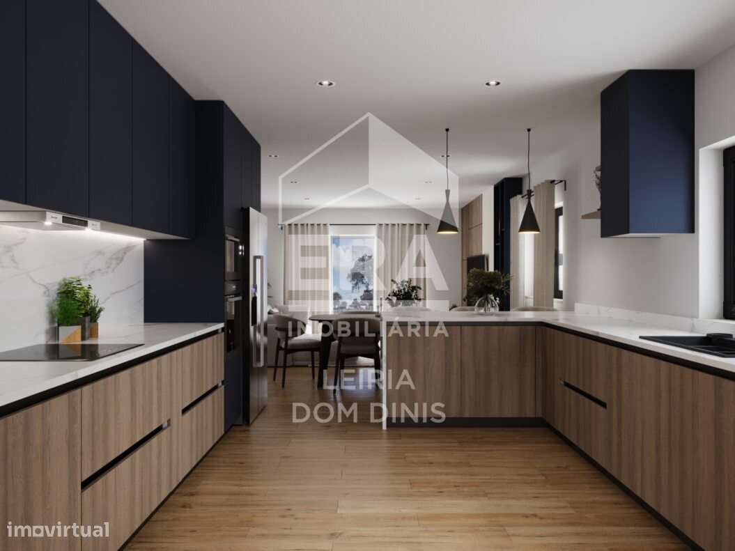 Casa geminada nova com piscina, garagem e jardim-7