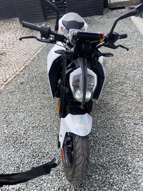 KTM Duke - 10