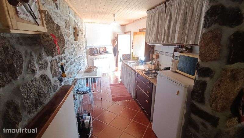 Casa Rústica Recuperada em Montalegre - Grande imagem: 5/12