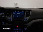 Hyundai Tucson 2.0 CRDI BlueDrive Style 2WD - 20