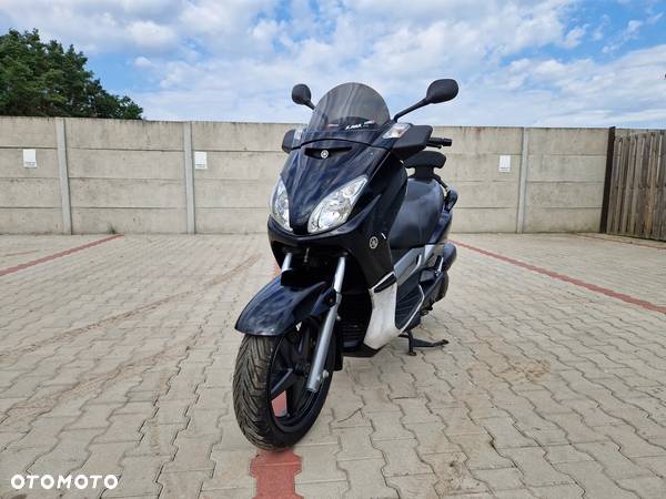 Yamaha X-max - 13