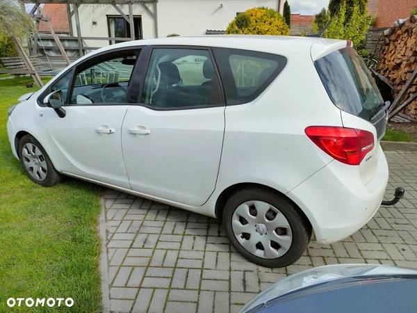 Opel Meriva 1.6 CDTI Enjoy S&S - 2