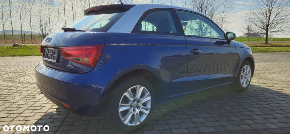 Audi A1 1.2 TFSI Attraction - 12