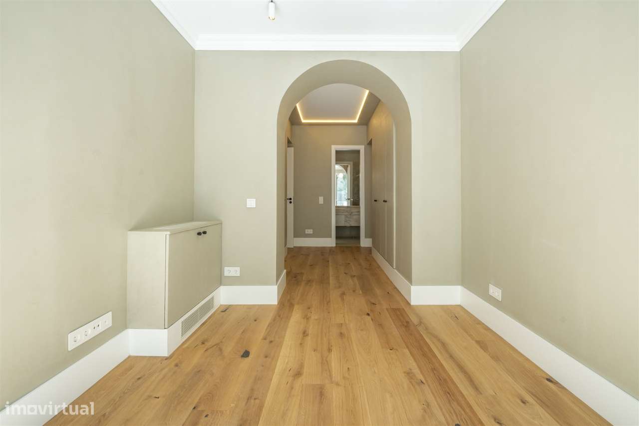 Apartamento T3 nas Avenidas Novas, Lisboa-13
