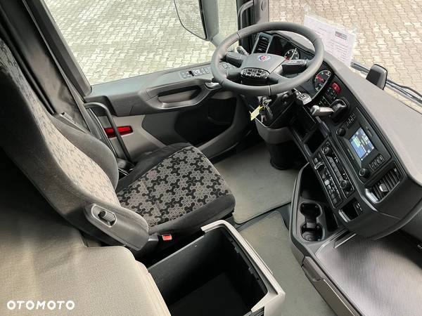Scania S450 A4X2EB LOW DECK Klimatyzacja postojowa - 22