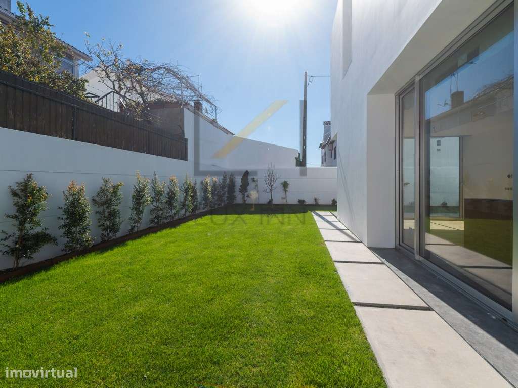 Moradia T4 em São Domingos de Rana-20