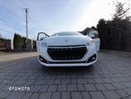 Peugeot 208 1.2 PureTech Style - 10