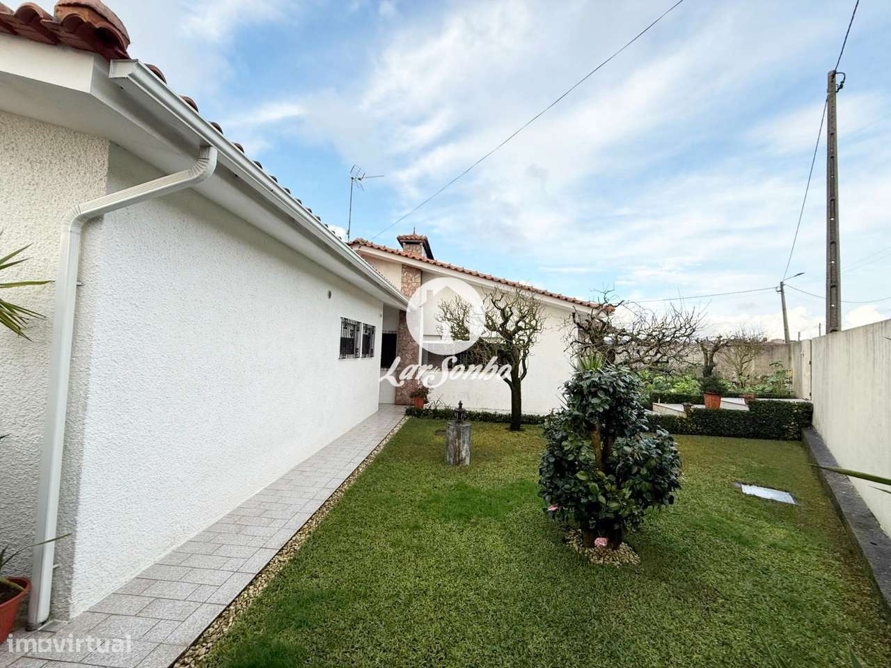 Moradia térrea T3 - Grande imagem: 2/23