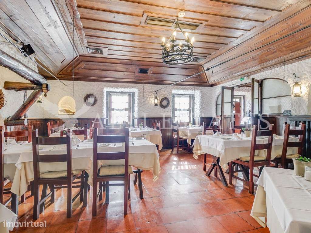 Restaurante com História e Prestígio para Venda na Azoia, junto ao ...-11