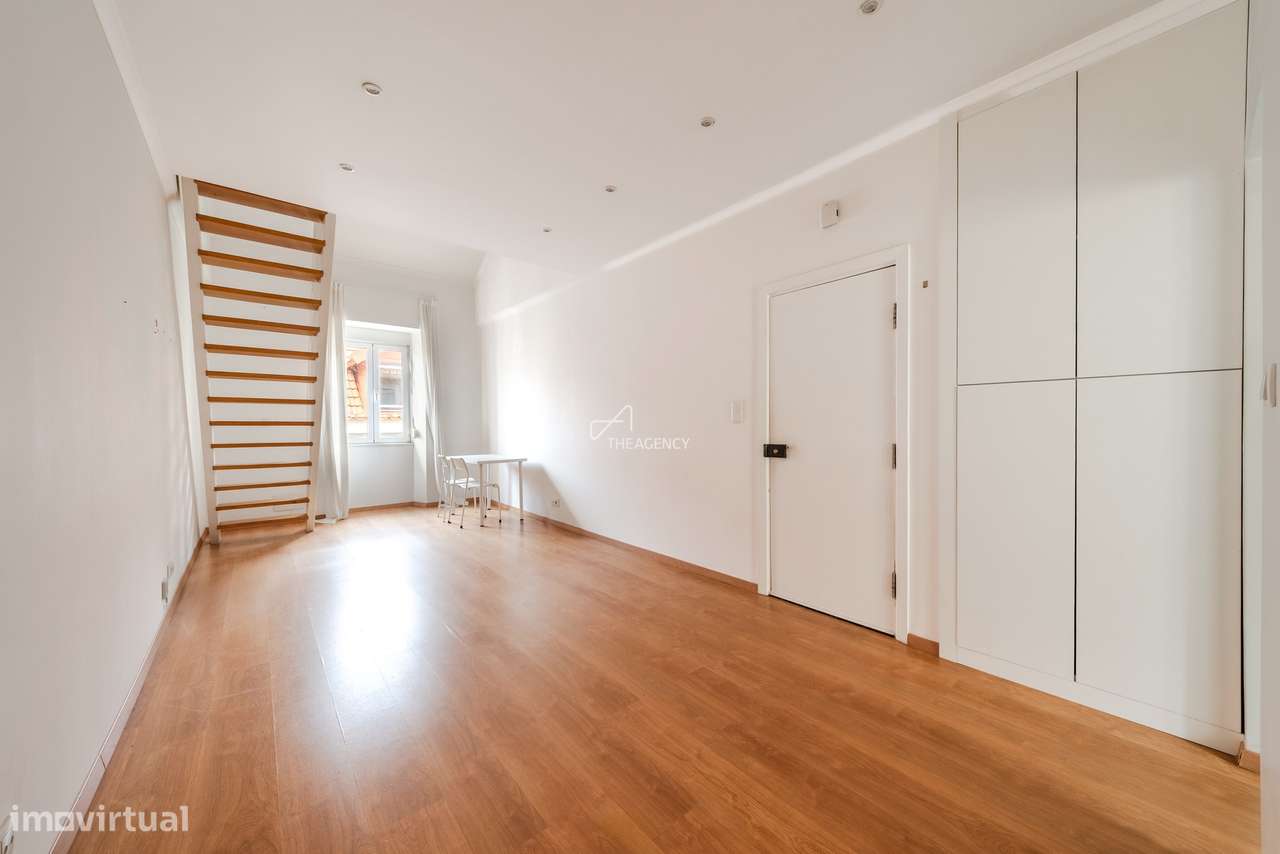 T1 Duplex na Oeiras | Arrendamento - Grande imagem: 3/27