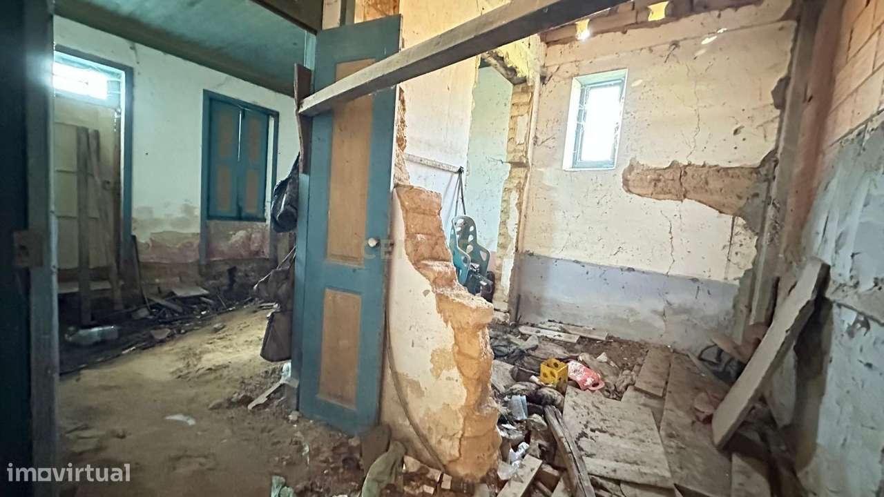 Casa para Recuperar em Oiã, Oliveira do Bairro-7
