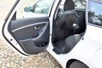 Hyundai I30 1.6 D Premiere Comfort - 12