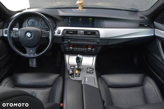 BMW Seria 5 - 28