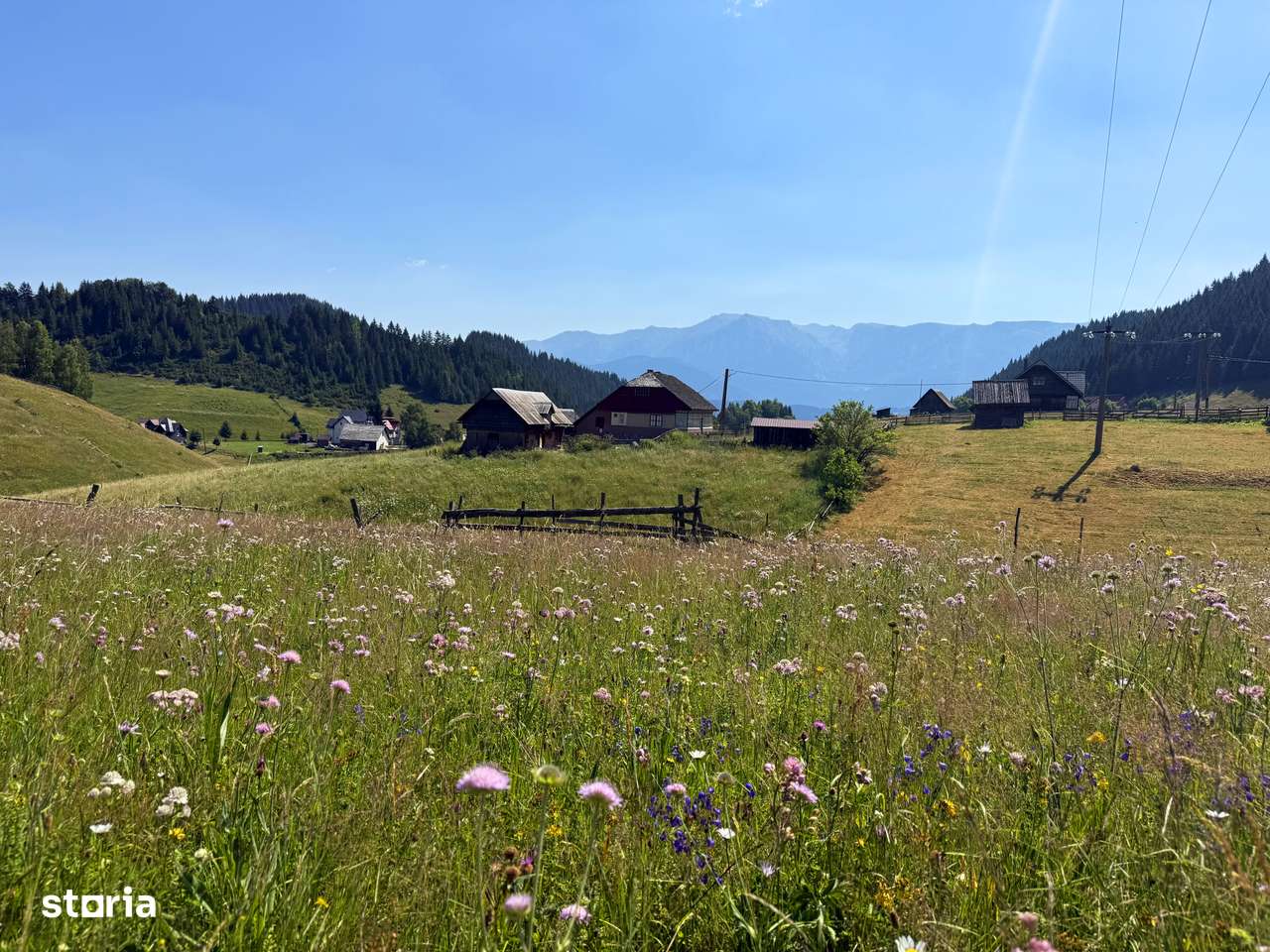 Teren intravilan, 8400 mp, comuna Fundata, zona Bran-Moeciu, Brasov-0