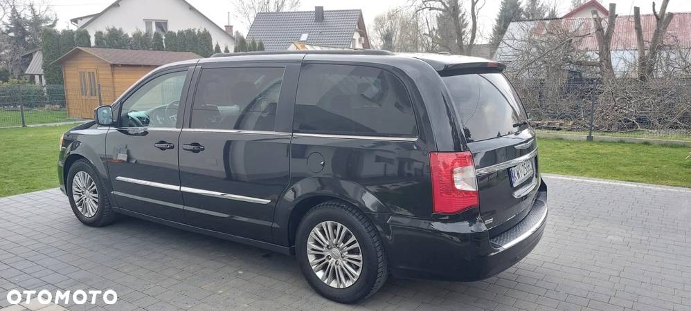 Chrysler Town & Country 3.6 Touring - 9